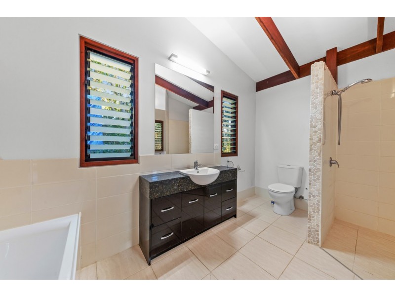 6 Trading Post Road, Cooroy QLD 4563