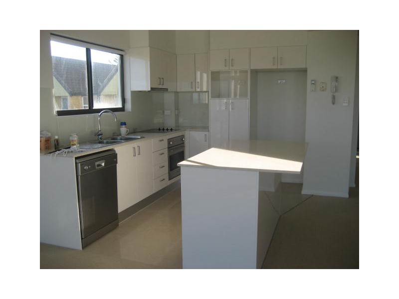 Kings Beach QLD 4551