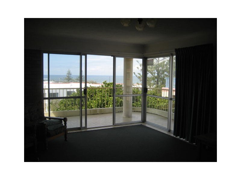 6/9  Orvieto Tce “Glenburnie”, Kings Beach QLD 4551