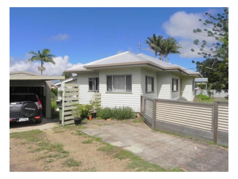 26 Tamarind Street, Maleny QLD 4552