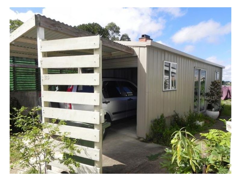 26 Tamarind Street, Maleny QLD 4552