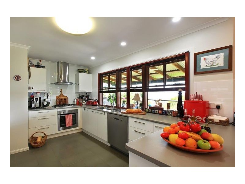44 Meadow Road, Maleny QLD 4552