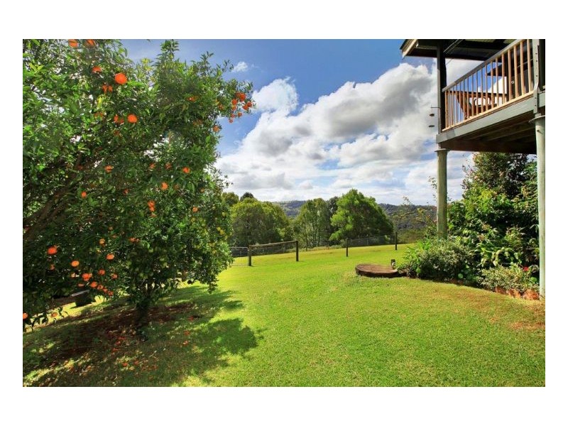 44 Meadow Road, Maleny QLD 4552