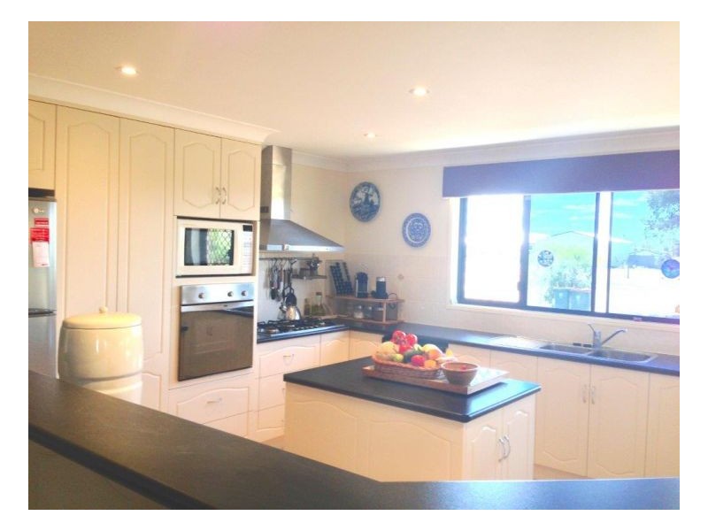 4 Castles Street, Millmerran QLD 4357