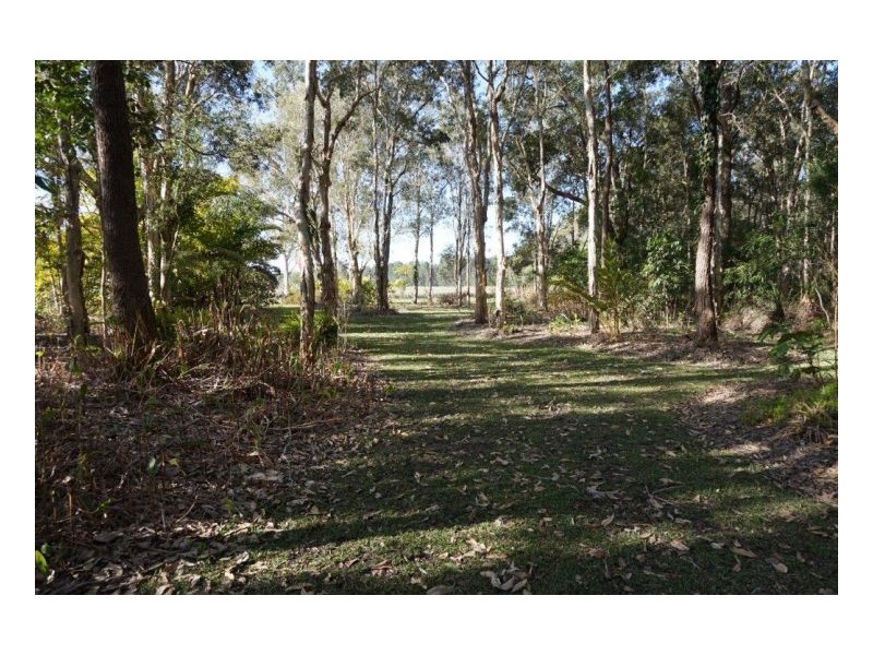 Glass House Mountains QLD 4518