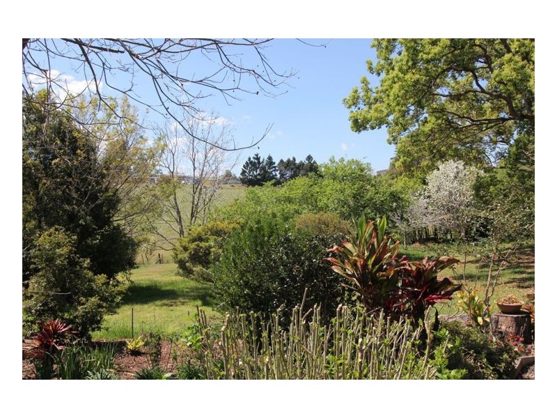 35 Tallowwood Street, Maleny QLD 4552