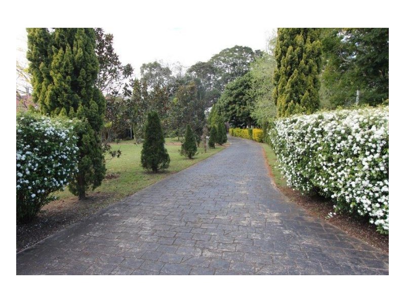 13 Thynne Court, Maleny QLD 4552