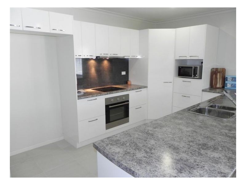 3 Maleny Vista, Maleny QLD 4552