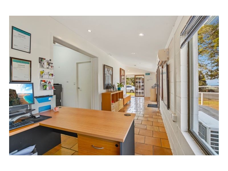 1/1 Wilga Court, Mapleton QLD 4560
