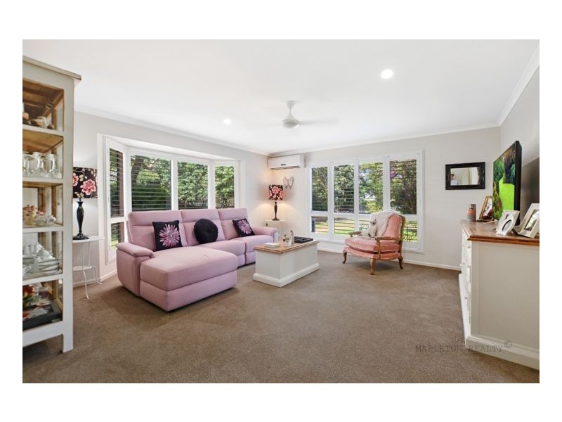 25 Post Office Road, Mapleton QLD 4560