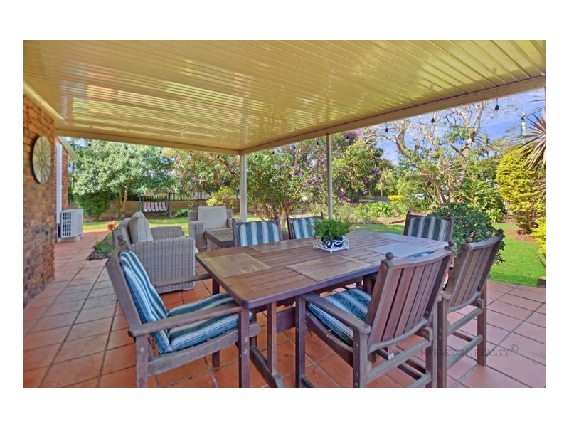 25 Post Office Road, Mapleton QLD 4560