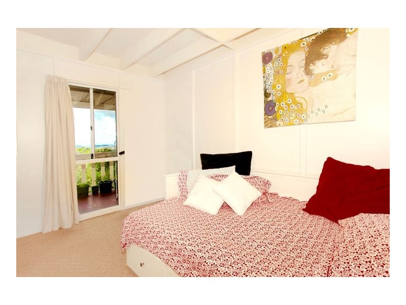 19 Deodar Court, Mapleton QLD 4560