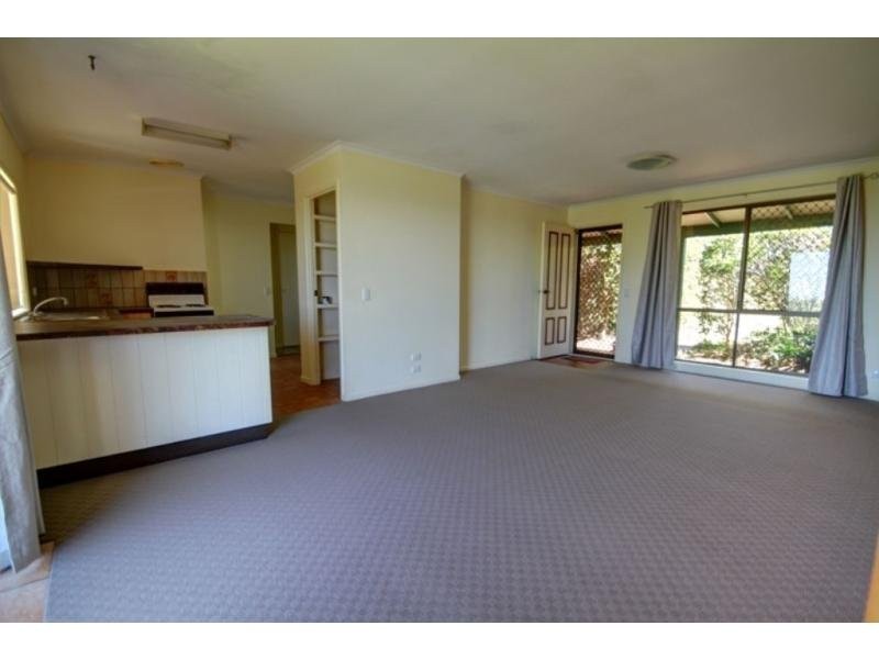 25 Flaxton Drive, Mapleton QLD 4560