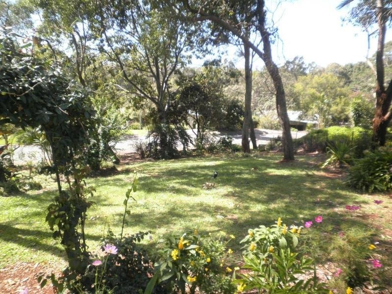 2 Karri Court, Mapleton QLD 4560