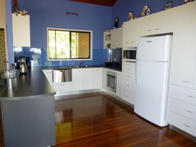 1 Falcon Court, Mapleton QLD 4560