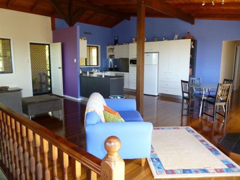 1 Falcon Court, Mapleton QLD 4560