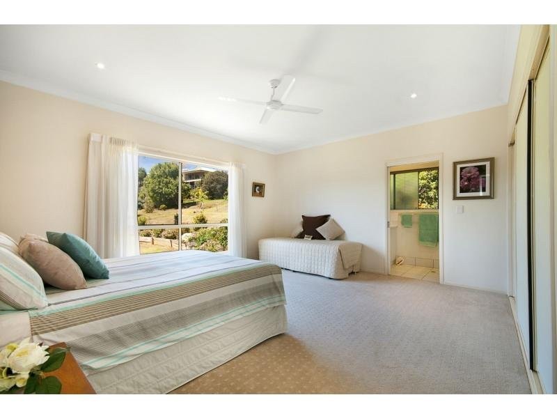 21 Summit Street, Flaxton QLD 4560