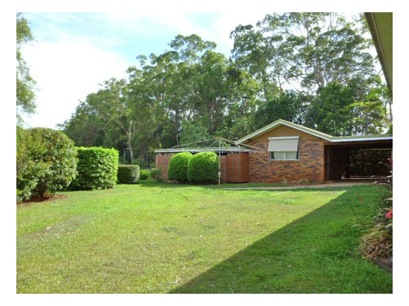 31 Sommer Rd, Mapleton QLD 4560