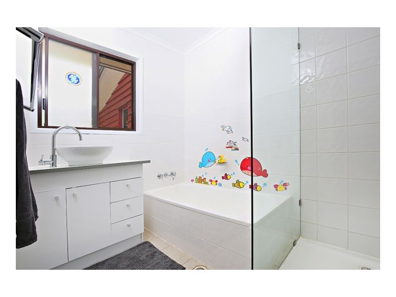 34 Carrington Drive, Flaxton QLD 4560