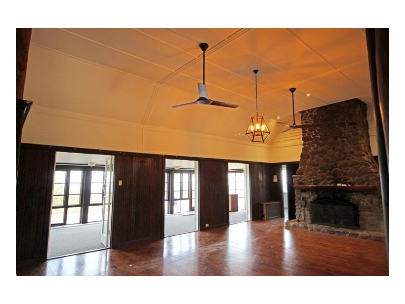 36 Rowan Lane, Mount Mellum QLD 4550