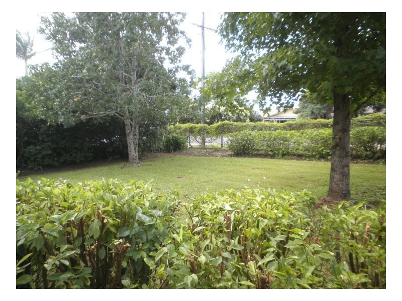 36 FLaxton Dve, Mapleton QLD 4560
