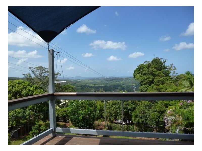 10 Post Office Road, Mapleton QLD 4560