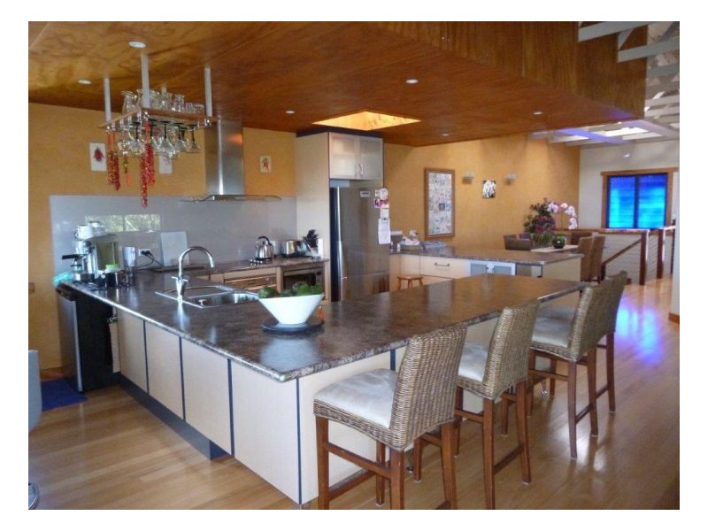 10 Post Office Road, Mapleton QLD 4560