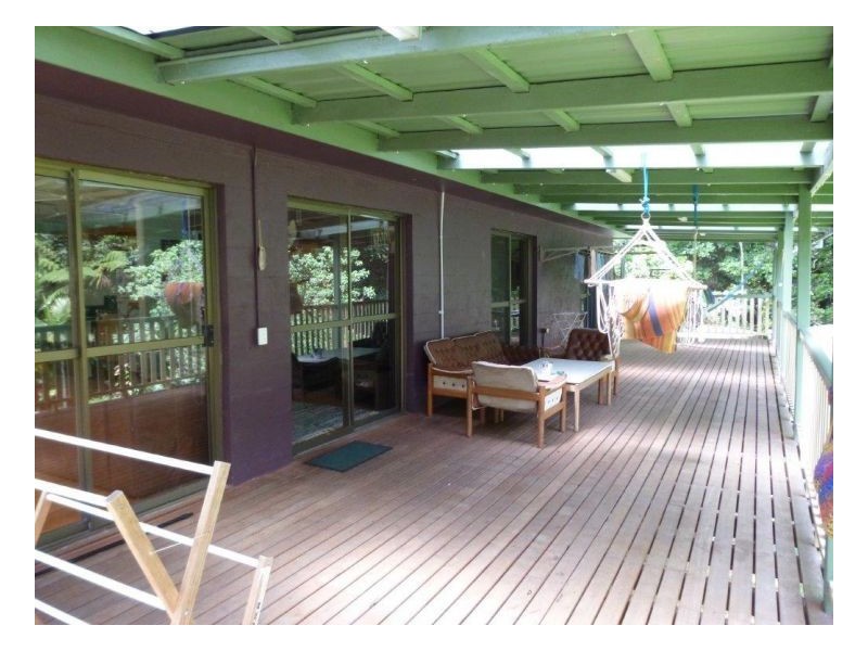 27 Carrington Drive, Flaxton QLD 4560