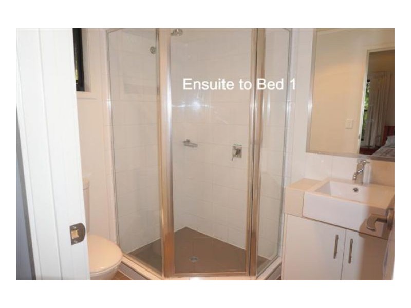 41 Centenary Drive, Maleny QLD 4552