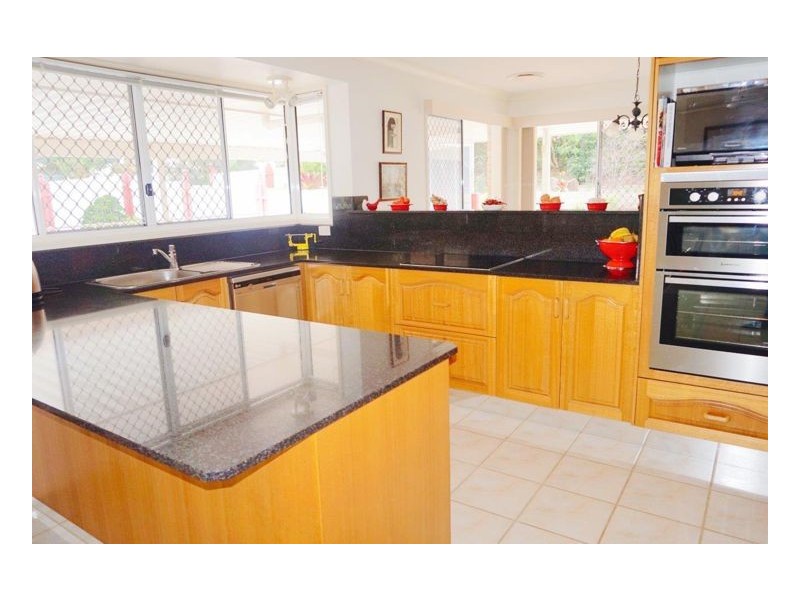 Mapleton QLD 4560