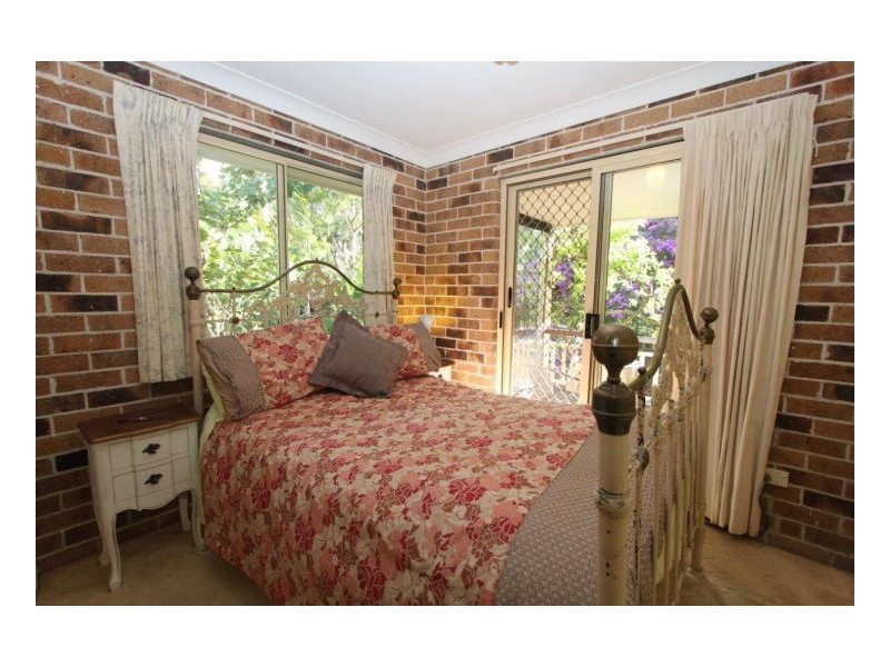 6 Ash Street, Maleny QLD 4552