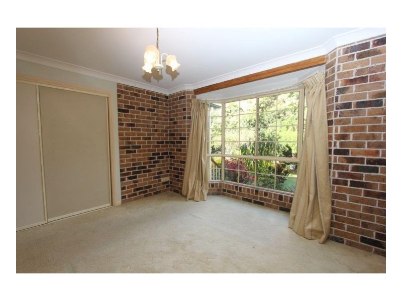 6 Ash Street, Maleny QLD 4552