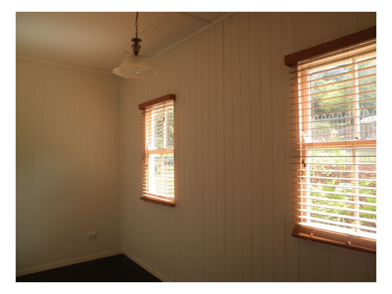 4 Lantana Lane, Mapleton QLD 4560