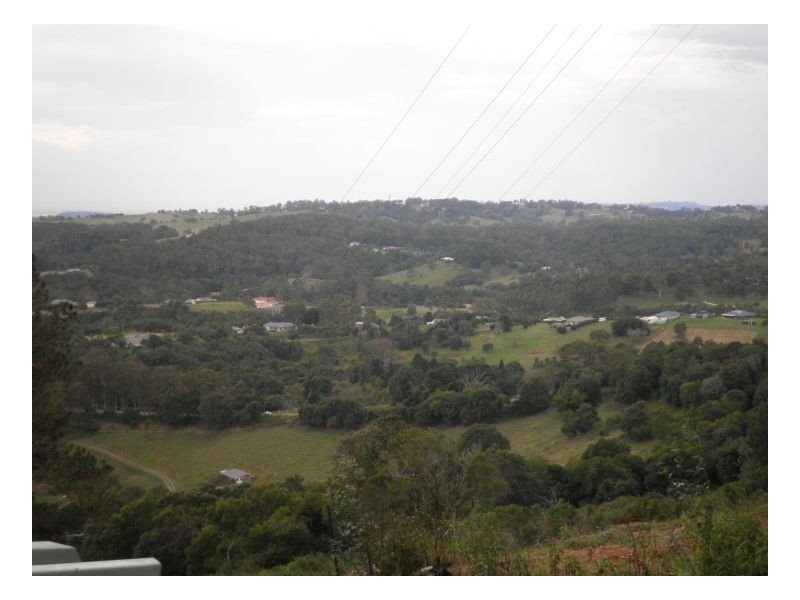 4 Lantana Lane, Mapleton QLD 4560