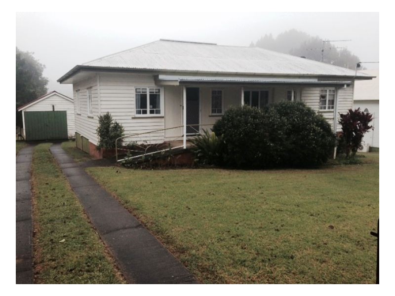 14 Cedar Street, Maleny QLD 4552