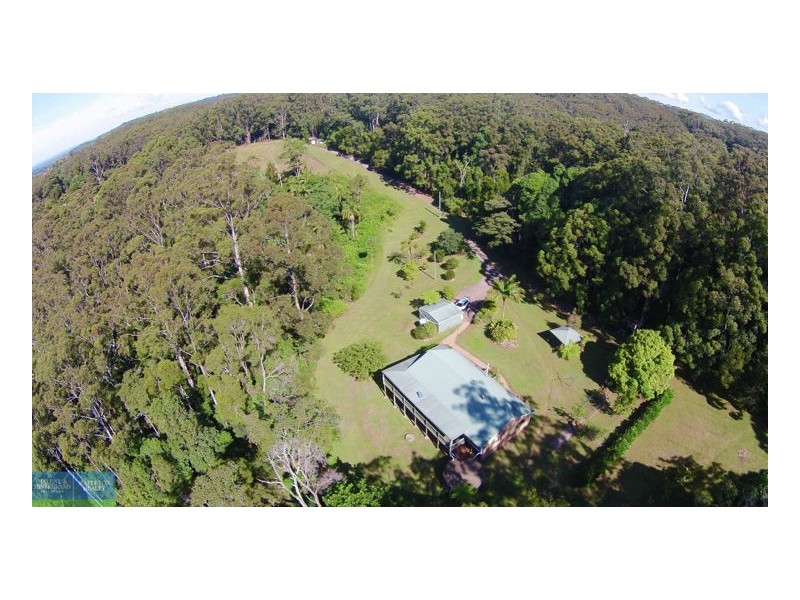 61 College Road, Mapleton QLD 4560