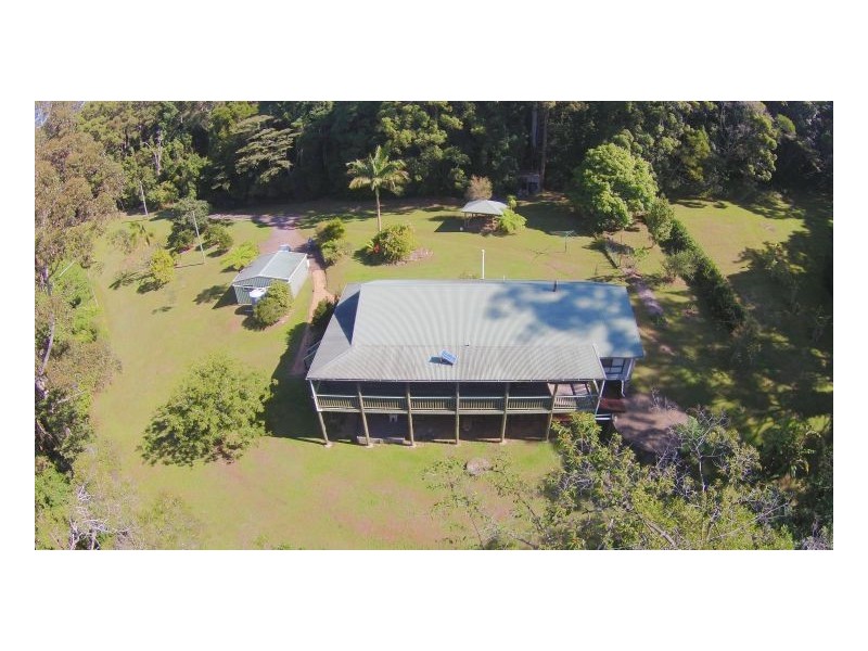 61 College Road, Mapleton QLD 4560
