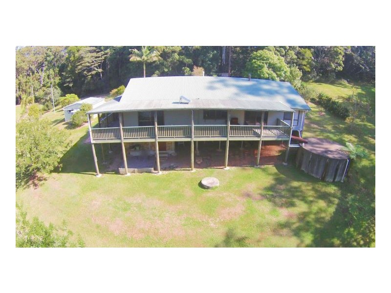 61 College Road, Mapleton QLD 4560