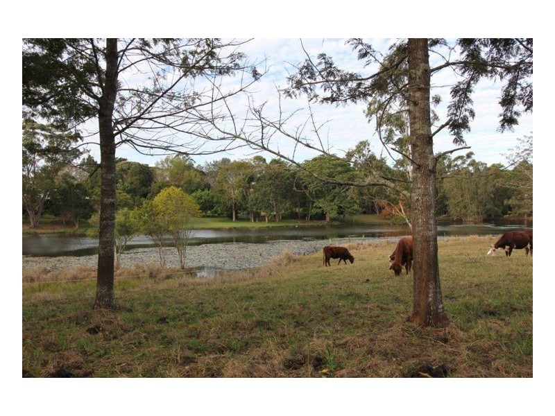 84 Cooke Road, Witta QLD 4552