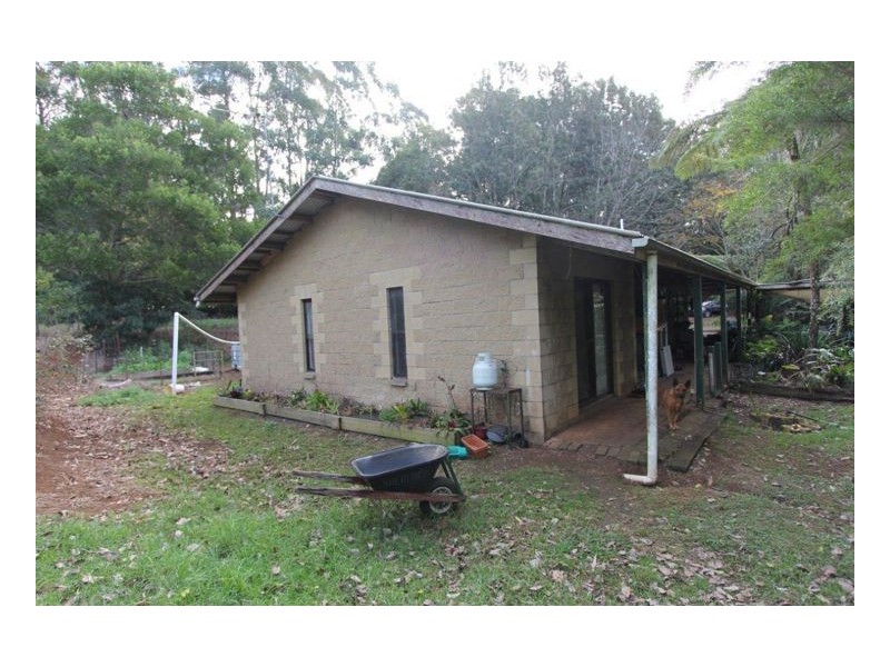 84 Cooke Road, Witta QLD 4552