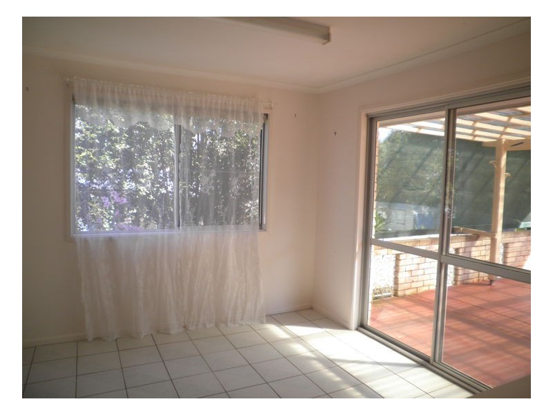 30 Warruga St, Mapleton QLD 4560