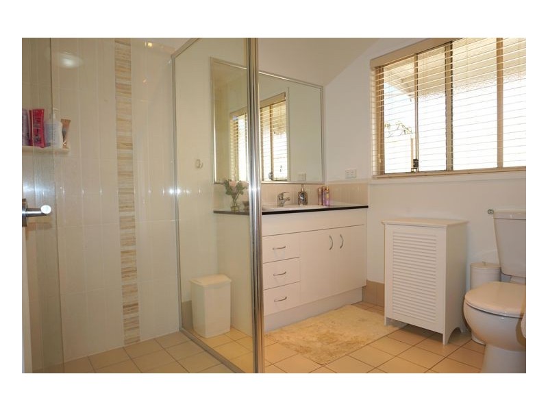 63/23 Macadamia Drive “Sunstone Gardens”, Maleny QLD 4552