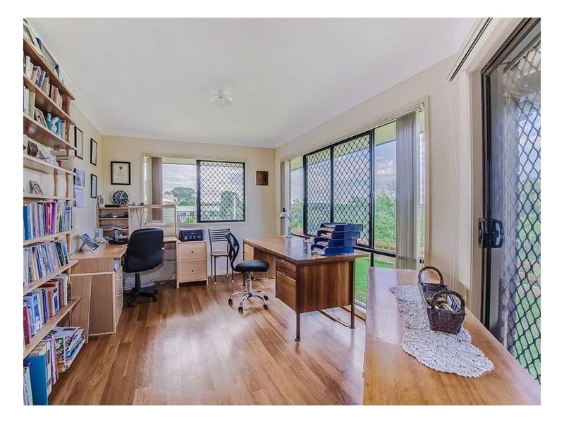 9 Summit Street, Flaxton QLD 4560