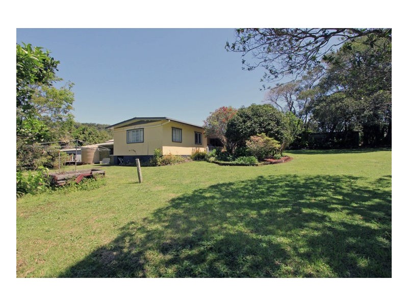 112 Maleny Kenilworth Road, Maleny QLD 4552