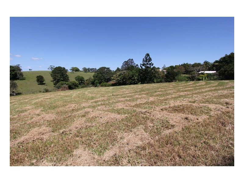 112 Maleny Kenilworth Road, Maleny QLD 4552