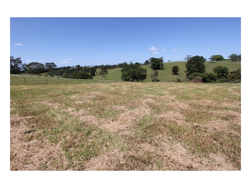 112 Maleny Kenilworth Road, Maleny QLD 4552