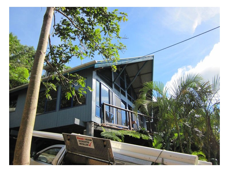 11 Crystal St, Mapleton QLD 4560