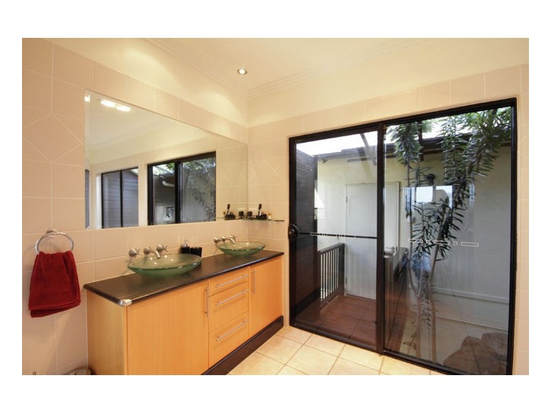 10 Caladenia Court, Maroochy River QLD 4561