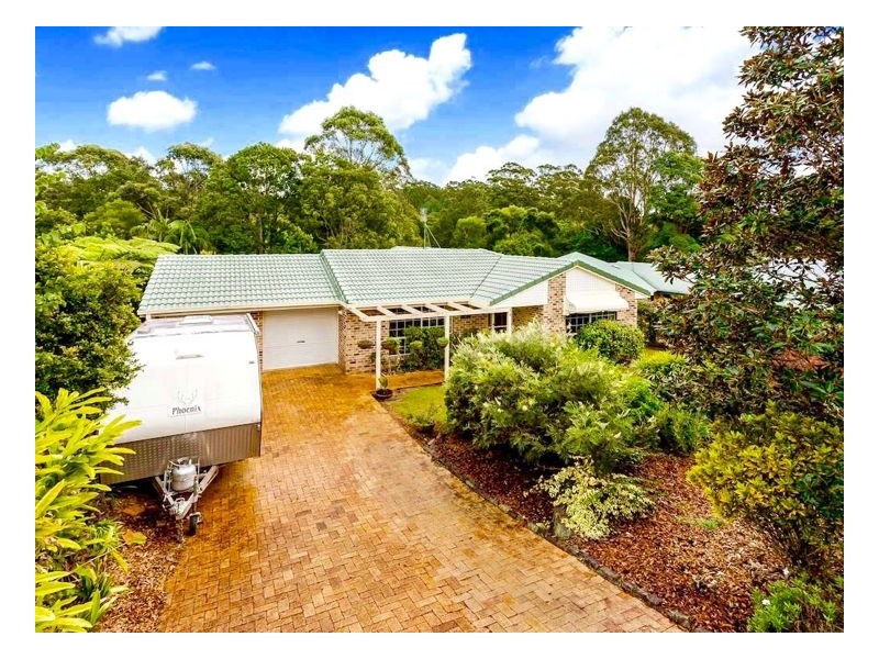 14 Rainbow Park Drive, Mapleton QLD 4560