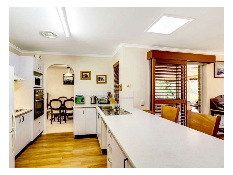 14 Rainbow Park Drive, Mapleton QLD 4560